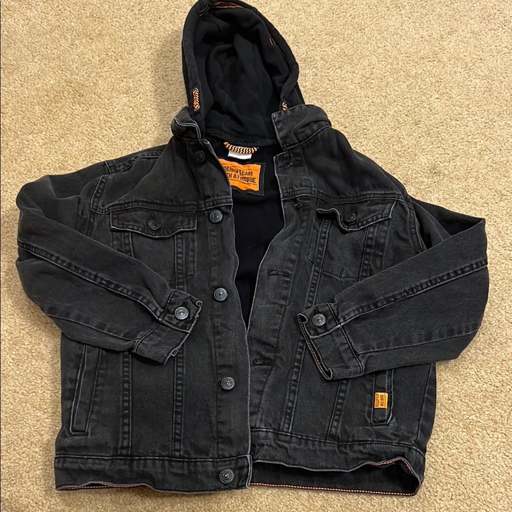 Pre-Owned Zara Black Jean Jacket with Hoodie